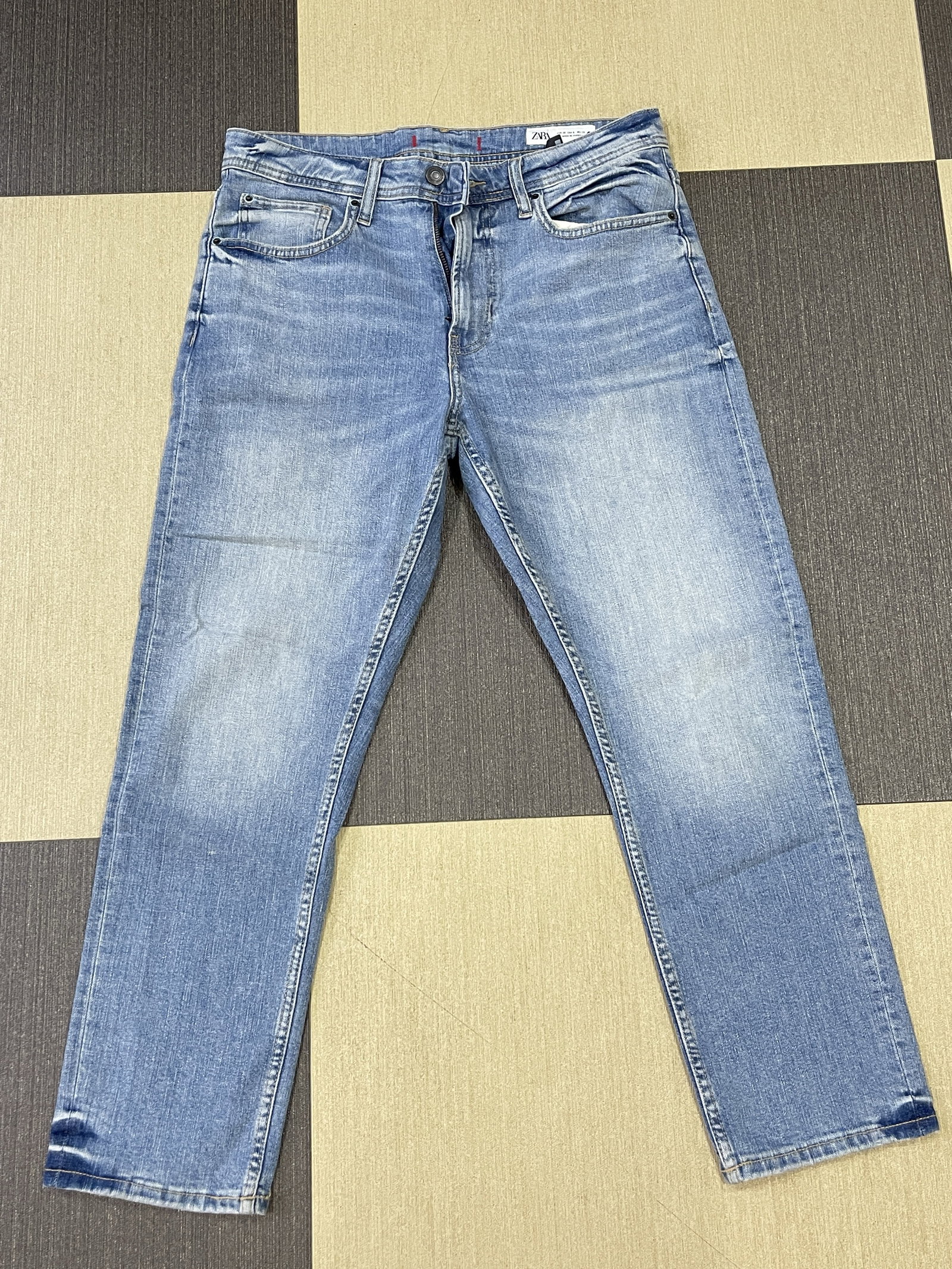 Pantalón Zara Bootcut Talla 28 Como Nuevo