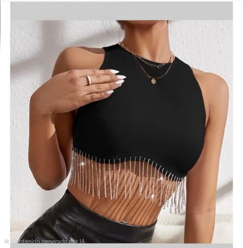 Top shein con brillantes colgantes