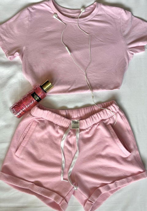 Short rosa VS