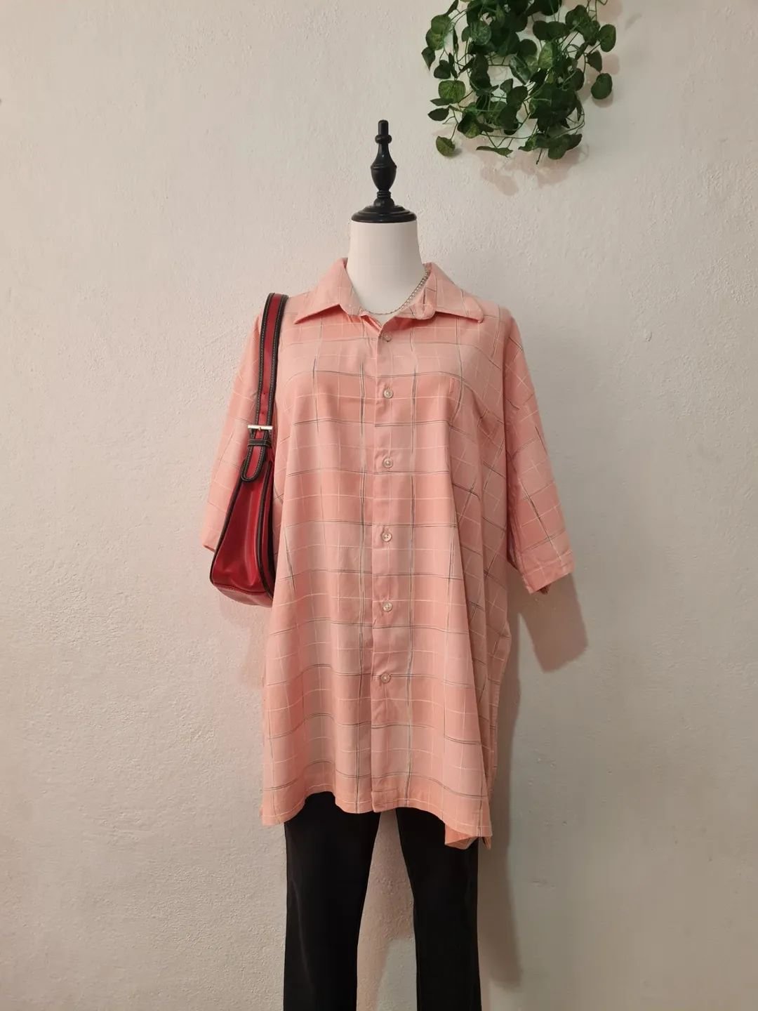Camisa ligera en tono salmón 2XL nueva