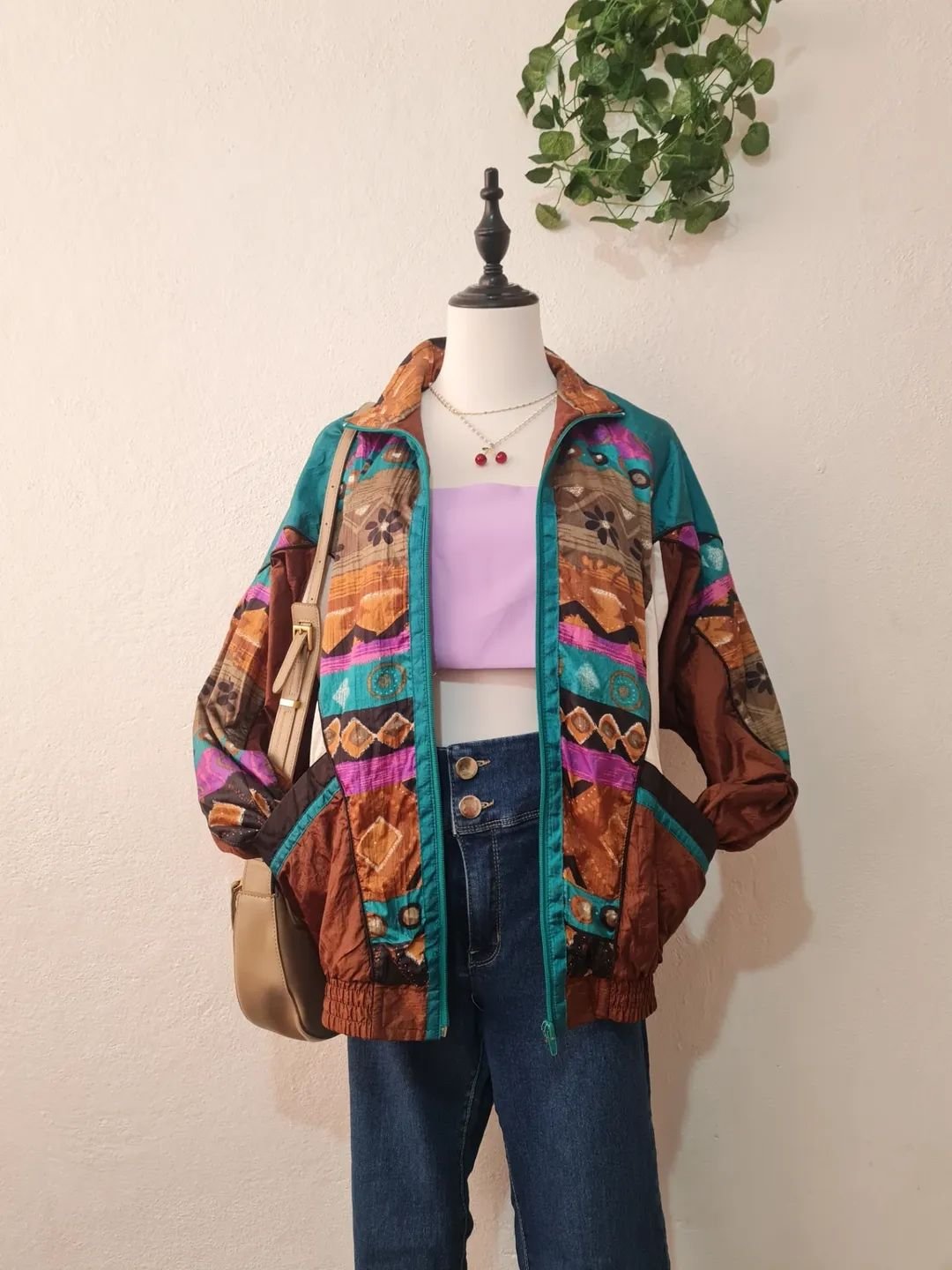 Chamarra Retro Colorida como Nueva - Talla L/34MX