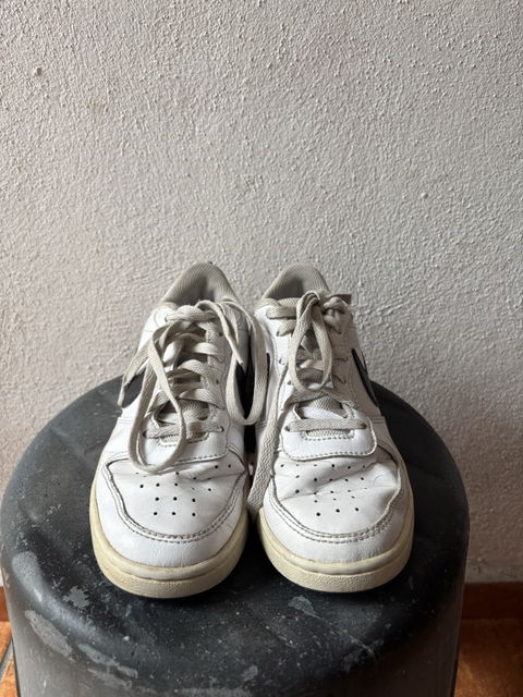 Tenis Nike