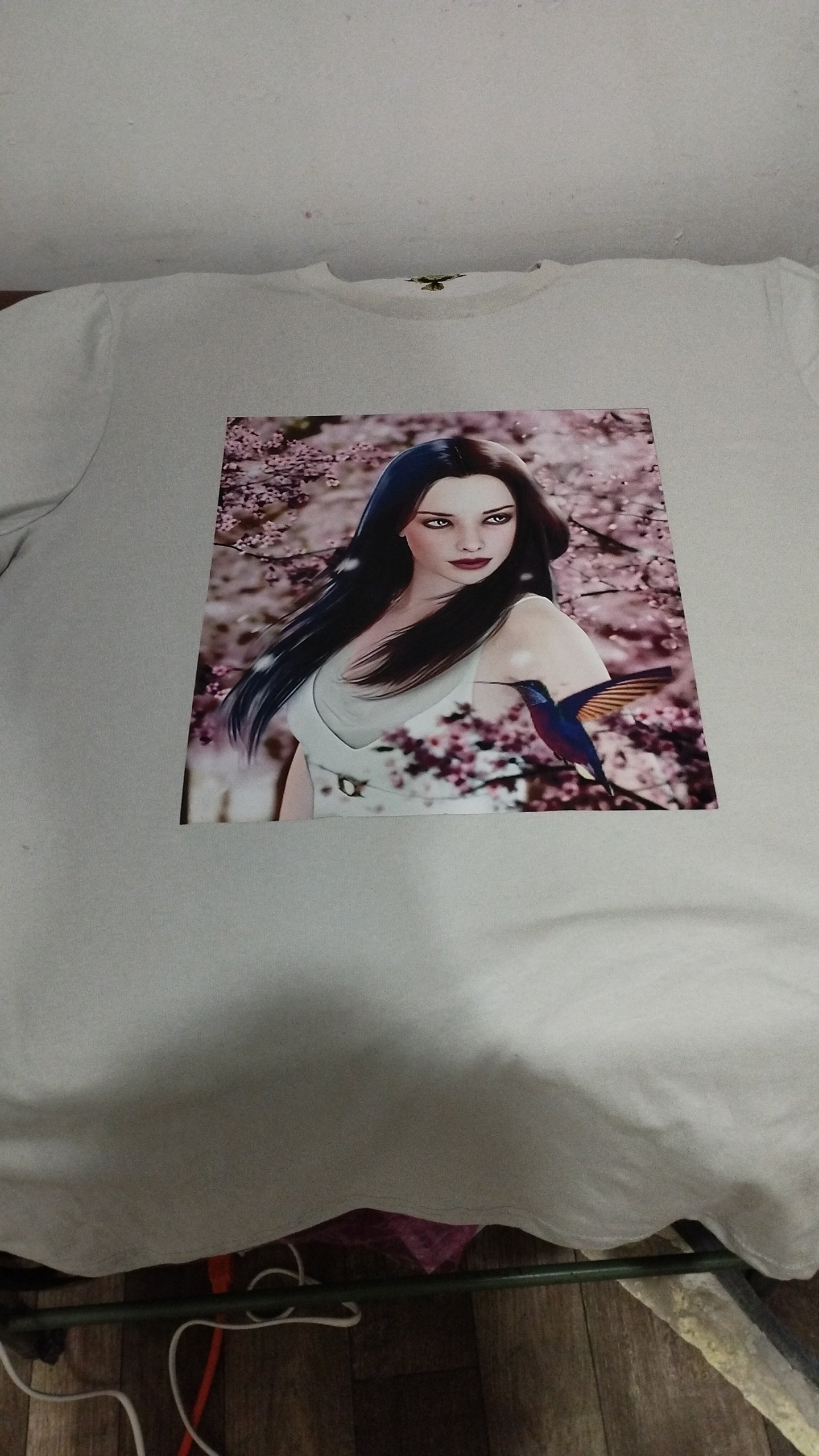 Playera con diseño artístico y Tenis Nike Air Max 23.5
