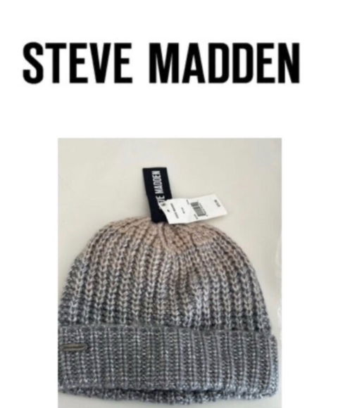 Gorro Beanie Steve Madden Gris/Rosado Nuevo