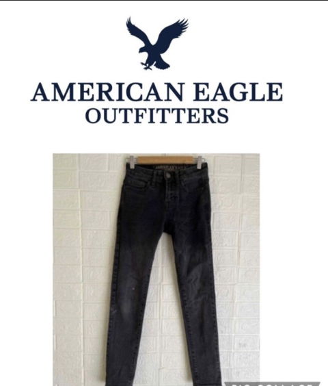 Pantalón de Mezclilla Deslavado American Eagle Outfitters - Talla 26x30