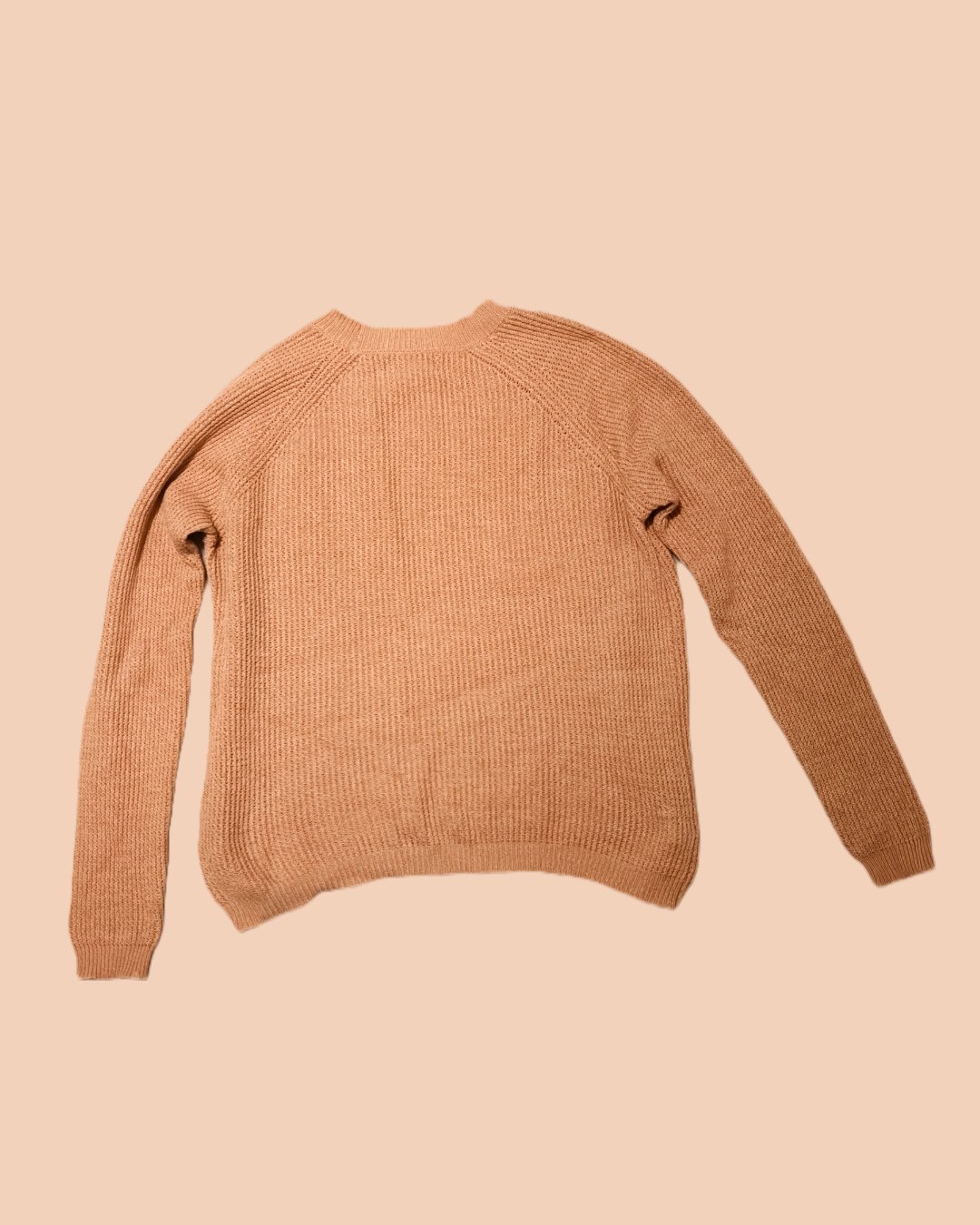 Suéter tejido rosa coral en buen estado