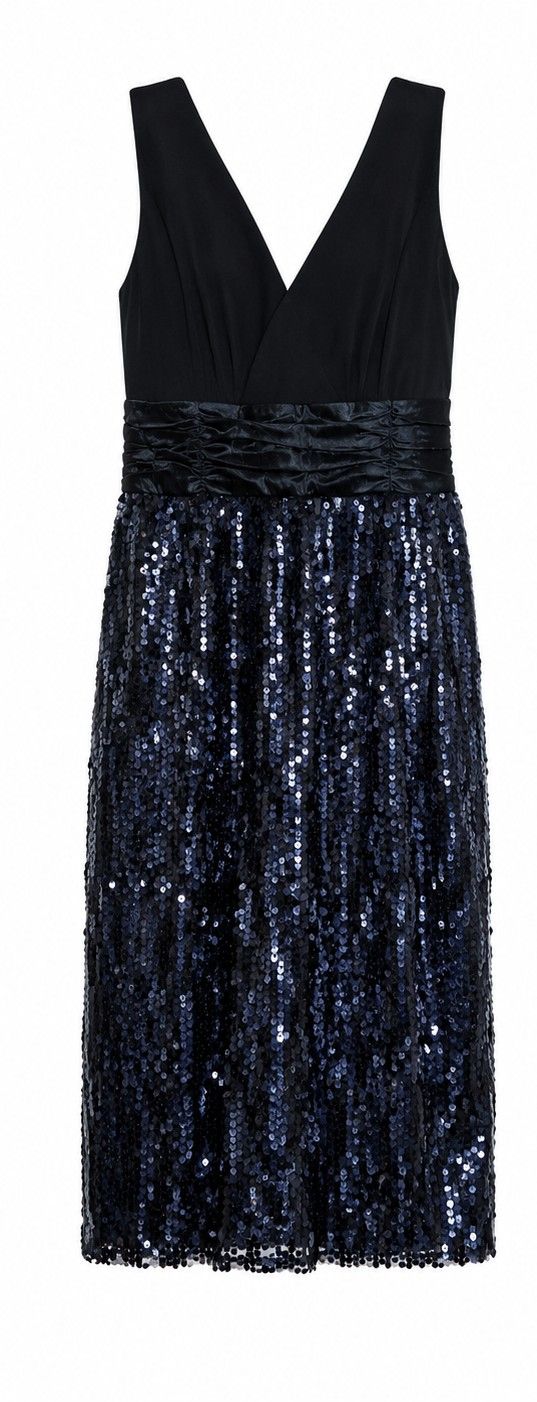 Vestido elegante negro con ojuelas talla 12
