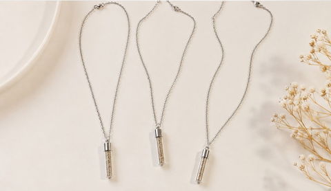 Collar con dije arena - Elegante y único
