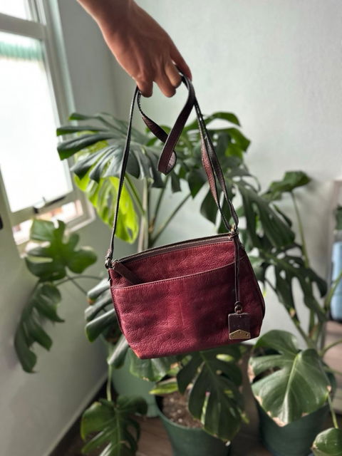 Bolsa piel color vino