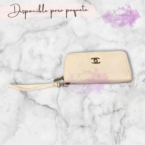 Cartera Sintética Chanel Tipo con Logo - Estado Aceptable