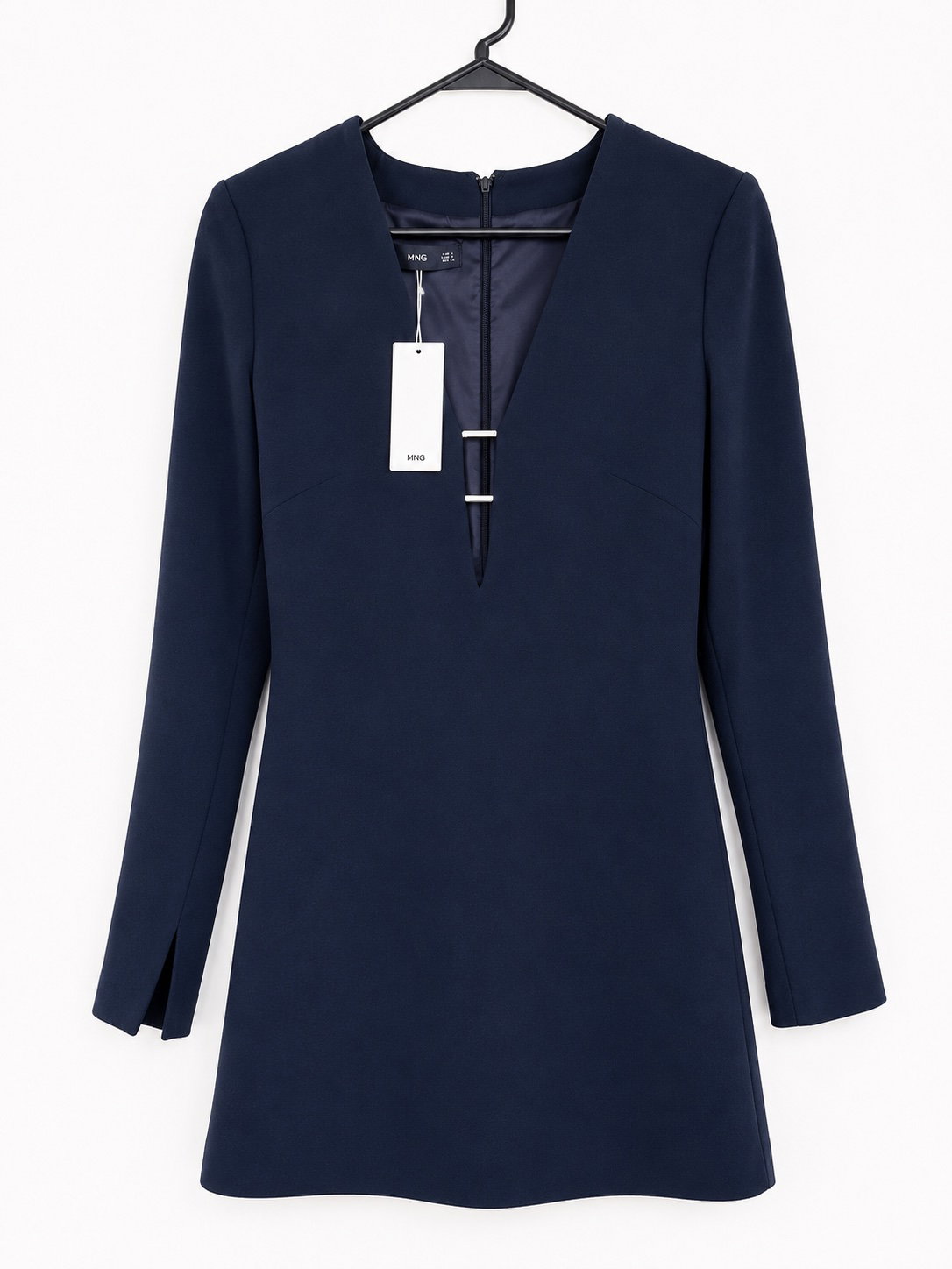 Vestido escote detalle metálico marca mango color negro nuevo