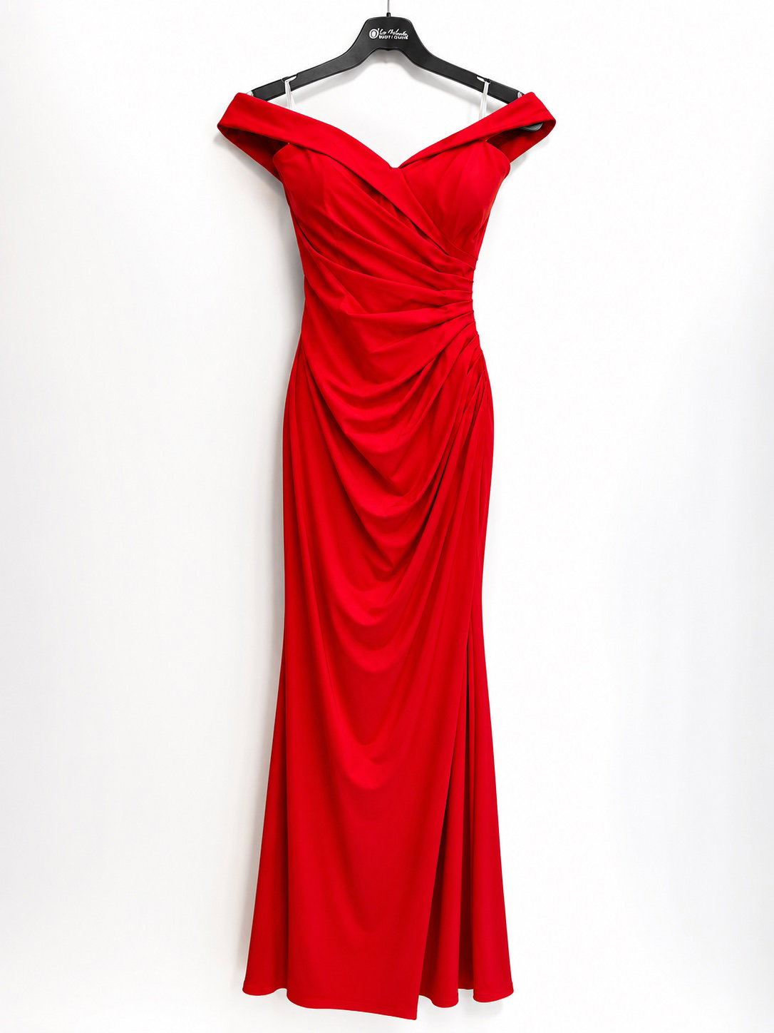 Vestido de Gala Rojo de la colección Liz Minelli Premium Tipo Sirena con Frunces - Como Nuevo