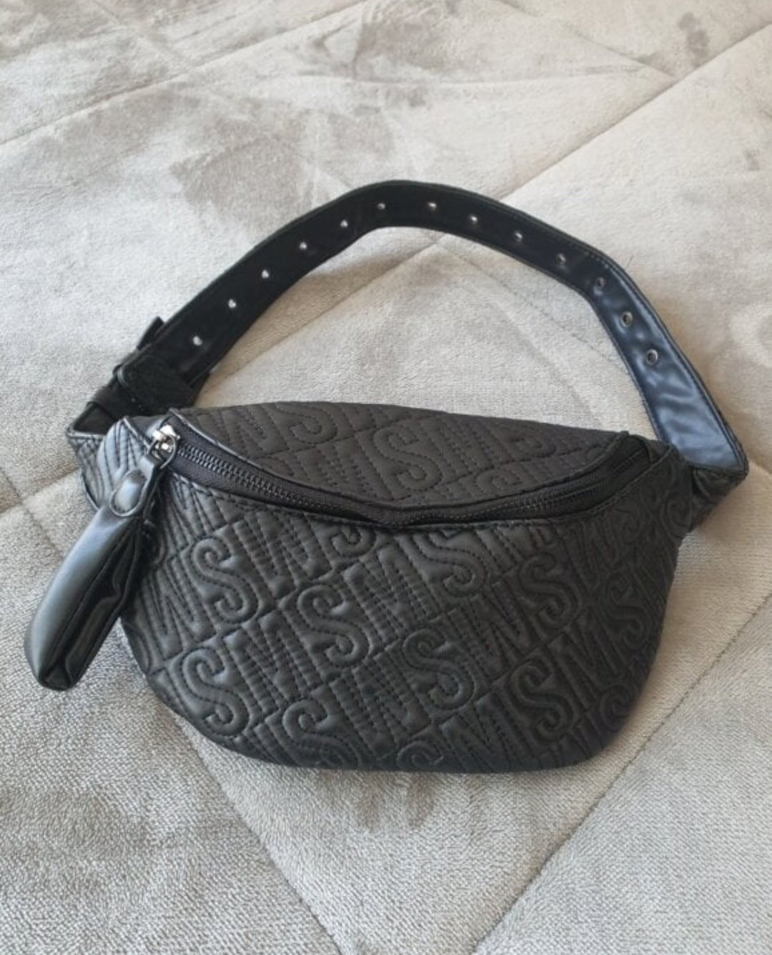 Cangurera Steve Madden
