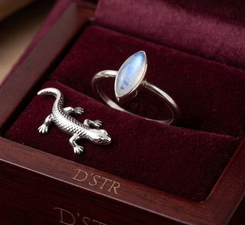 Anillo de plata .925 "Luz de Luna" talla 7.5