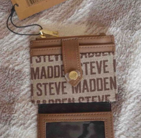 Tarjetero/Monedero Café Steve Madden Nuevo con Etiqueta