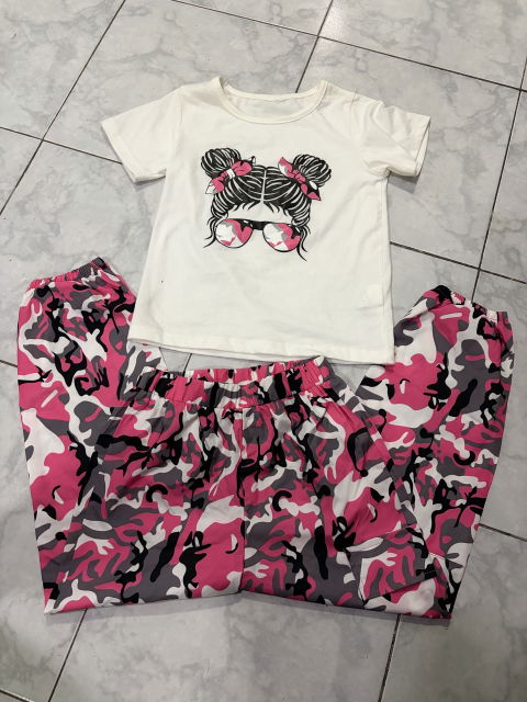 Conjunto para niña talla 6-7 años, como nuevo