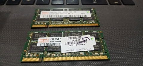 Módulo de memoria Hynix 2GB DDR2 667 MHz SODIMM