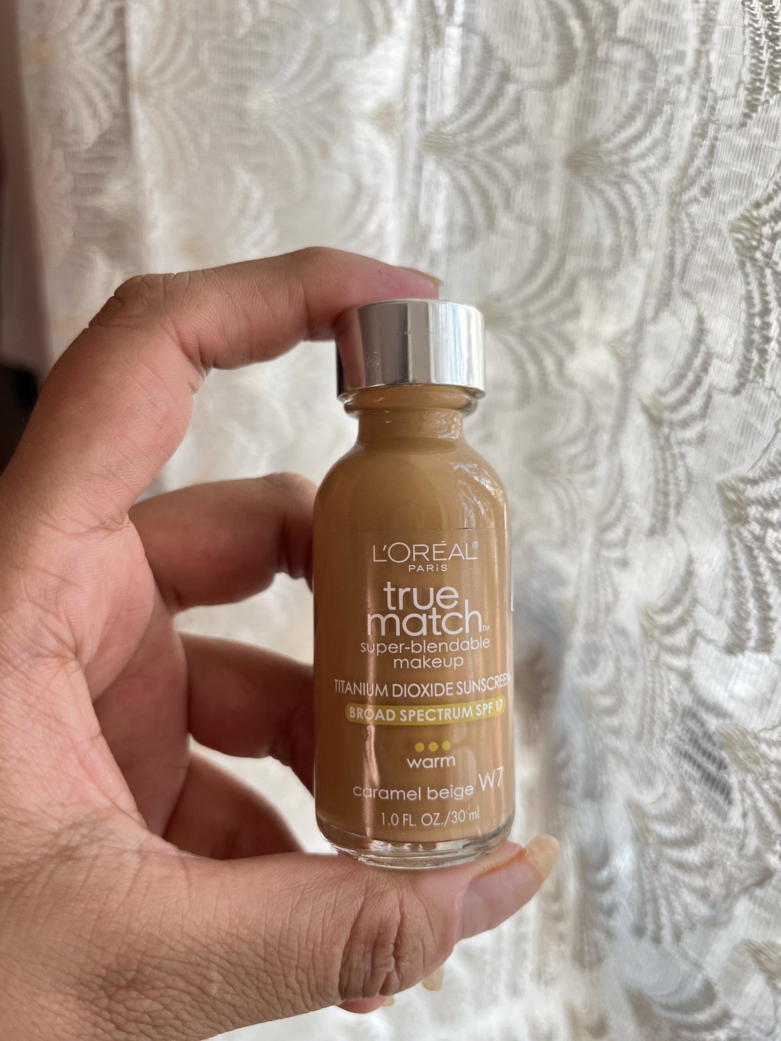 Base de maquillaje L’Oréal París True Match W7 Caramel Beige - Nueva