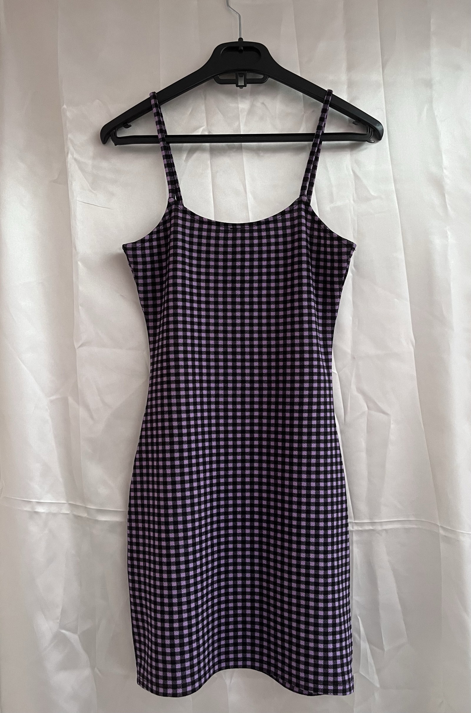 Vestido Mini H&M Estampado a Cuadros Negro y Morado Talla XS