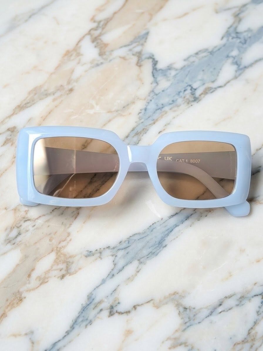 Gafas de sol, vintage, azul claro.