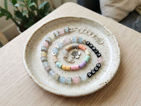 Collar/Brazalete con cuentas de piedra natural 'GOOD VIBES'