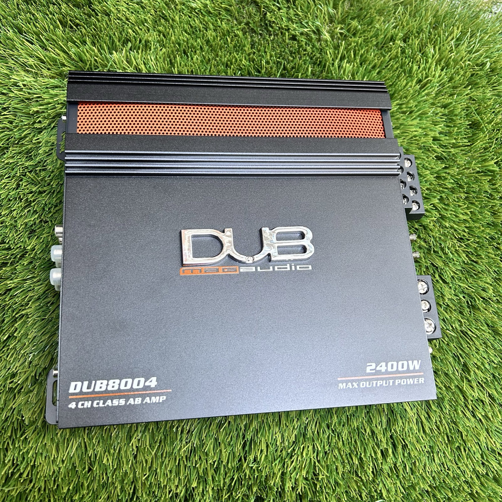 Amplificador DUB8004 4 Canales 2400W - Nuevo