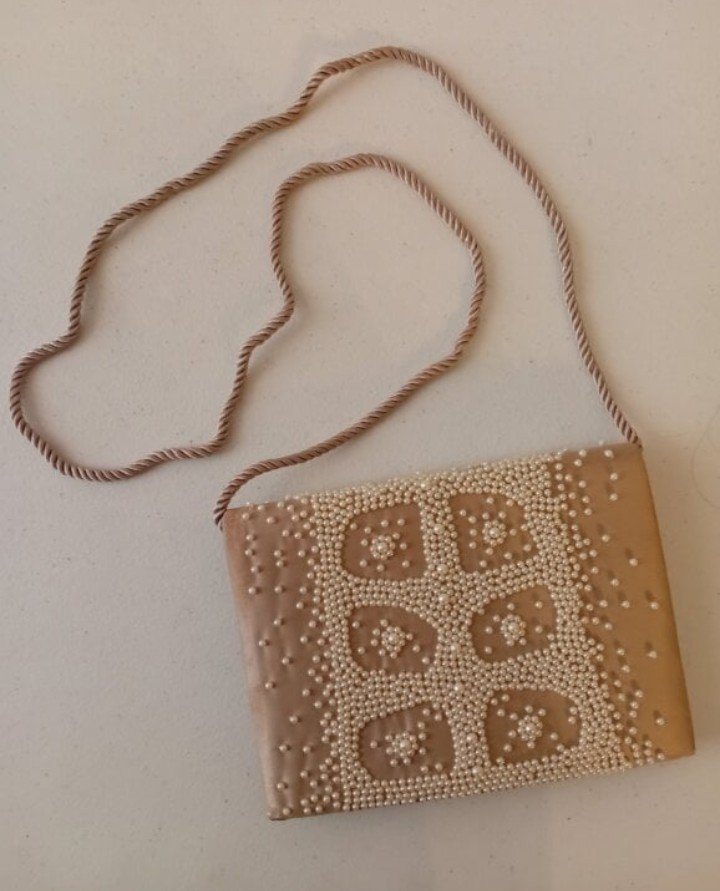 Bolsa Vintage de Perlas
