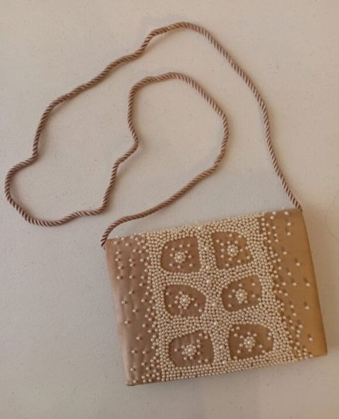 Bolsa Vintage de Perlas
