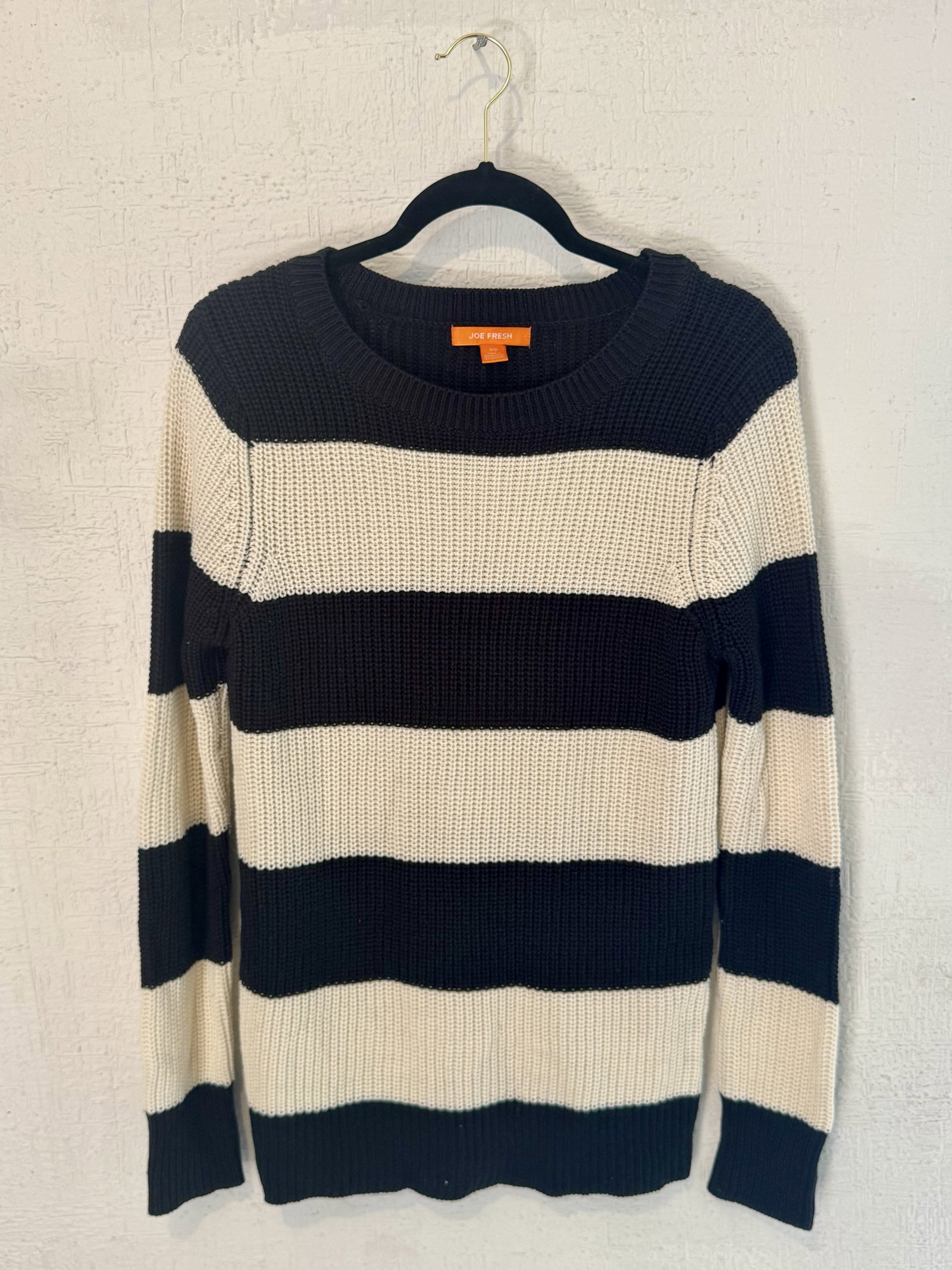 Suéter de Punto Rayas Negro y Beige Joe Fresh Talla S