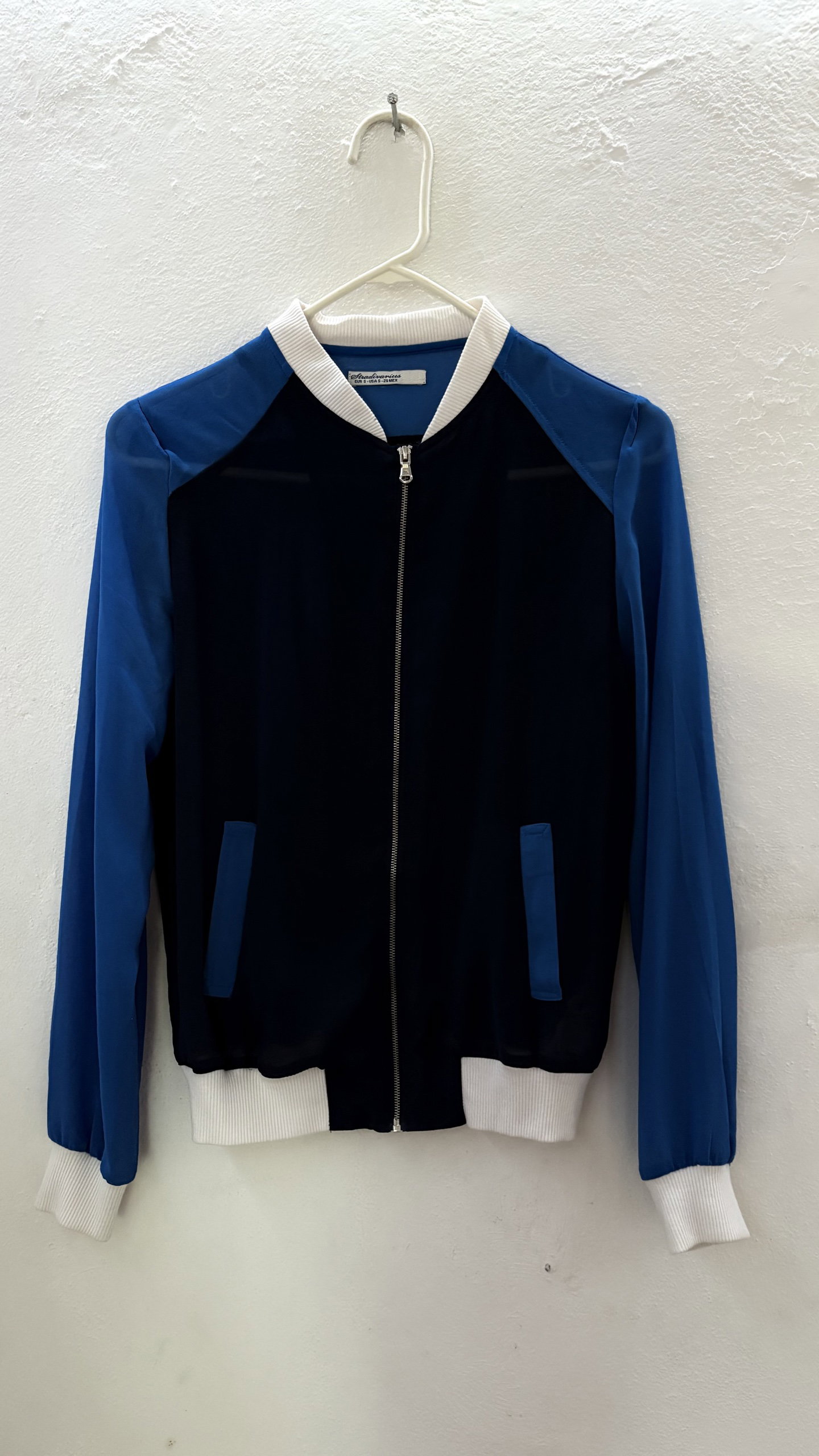 Bomber Transparente Azul Talla S - Stradivarius