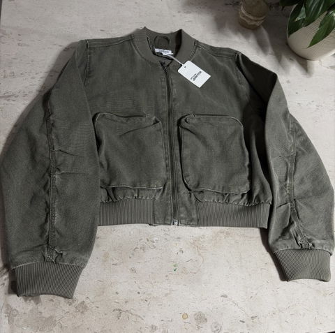 Chamarra Bomber Jennyfer Nueva con Etiqueta Talla M