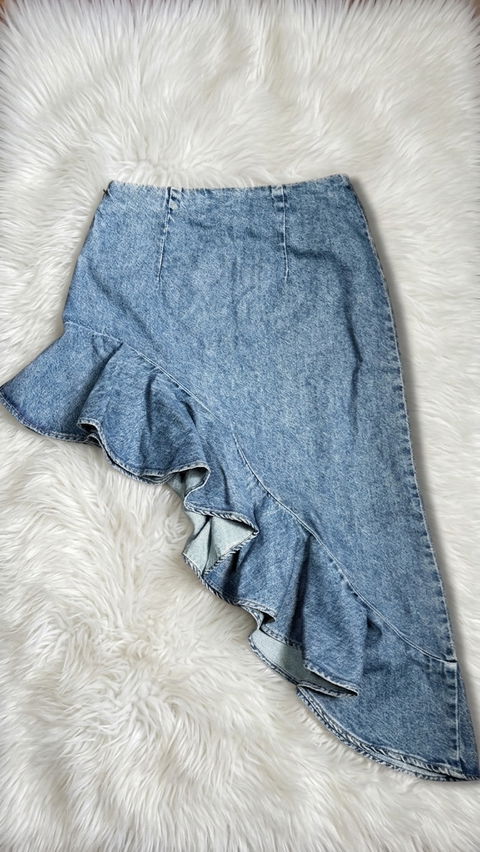 Falda Midi de Denim Rígido con Volante - H&M - Talla 38