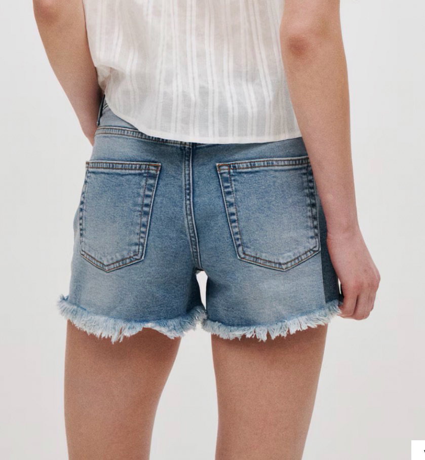 Shorts de Denim de Algodón con Flecos Talle Alto