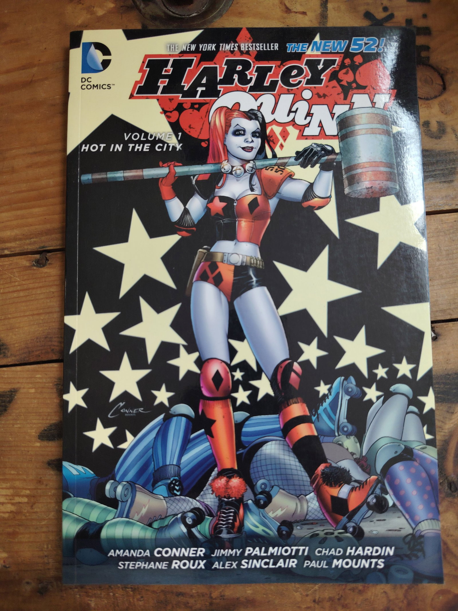 Cómic Harley Quinn #1: Hot in the City - Como Nuevo
