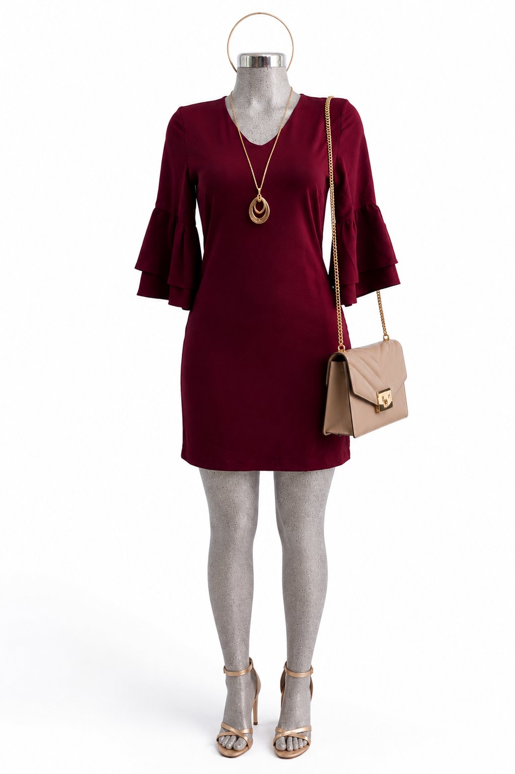 Vestido corto rojo quemado con mangas 3/4 y cierre trasero