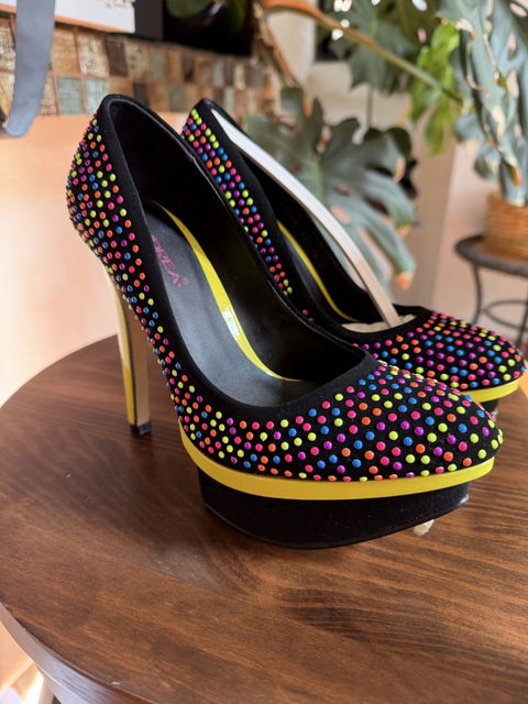 Tacones Andrea Talla 23 con Brillantes