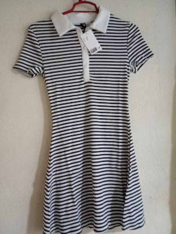Vestido H&M Divided Talla XCH a Rayas