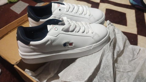 Tenis Lacoste originales nuevos talla 3.5