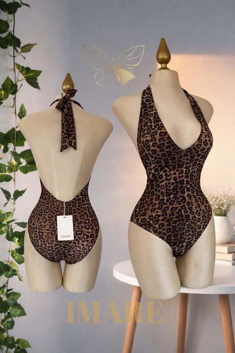 Traje de baño completo animal print Pull and Bear - Talla M - Nuevo