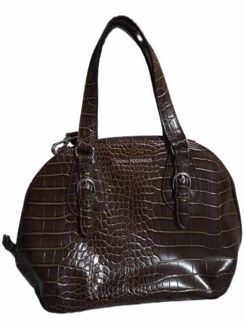Bolsa de mano color café Dana Buchman estilo piel de serpiente