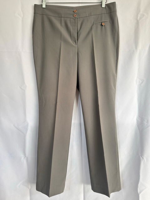 Pantalón de vestir gris. Talla 34