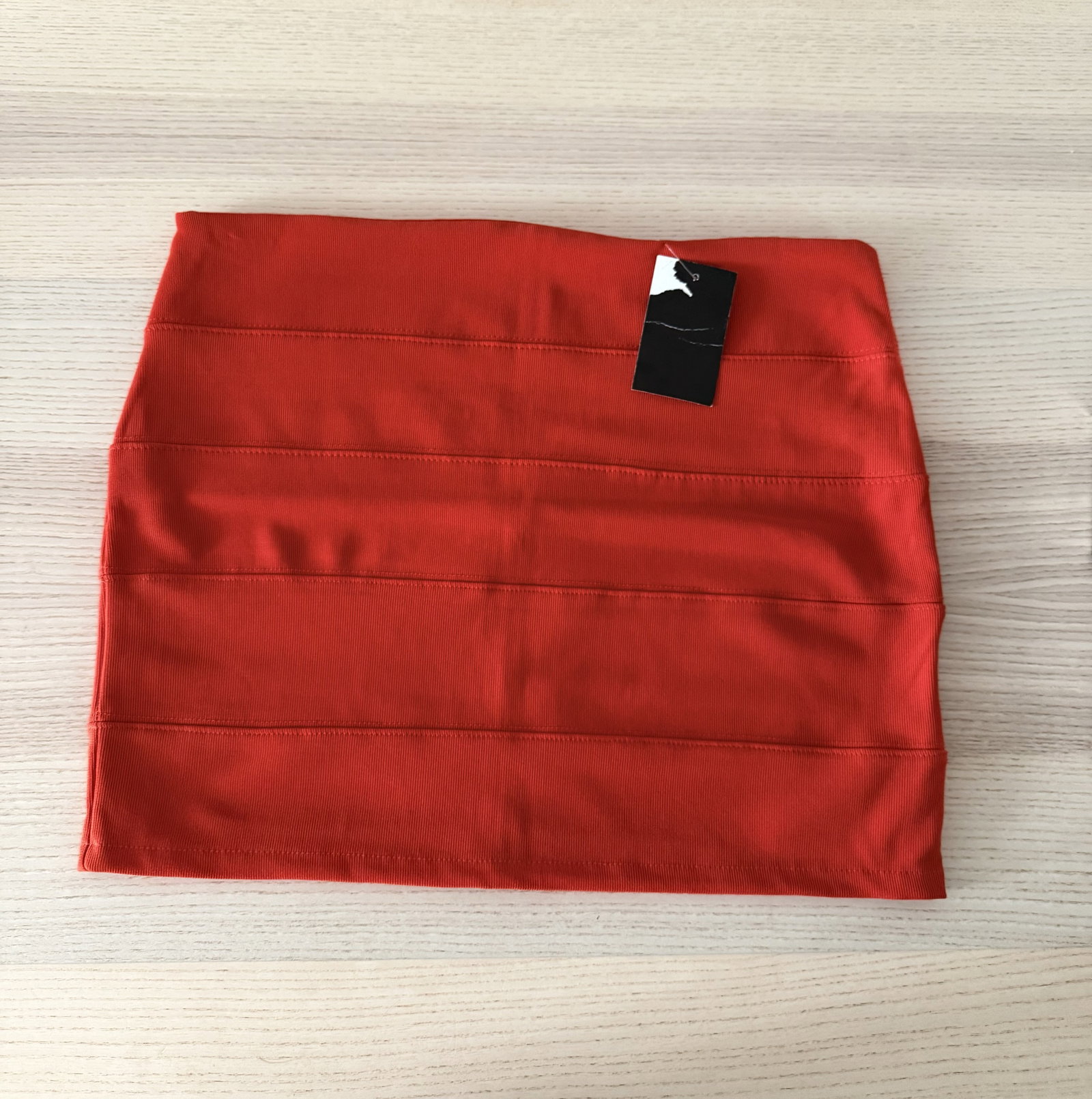 Sexi Mini falda roja Ambiance Apparel talla-L
