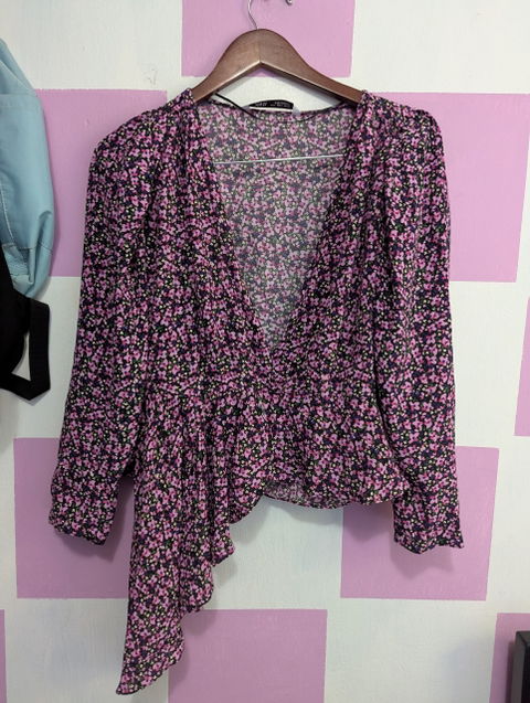 Blusa Asimétrica Zara Talla S con Zipper Lateral