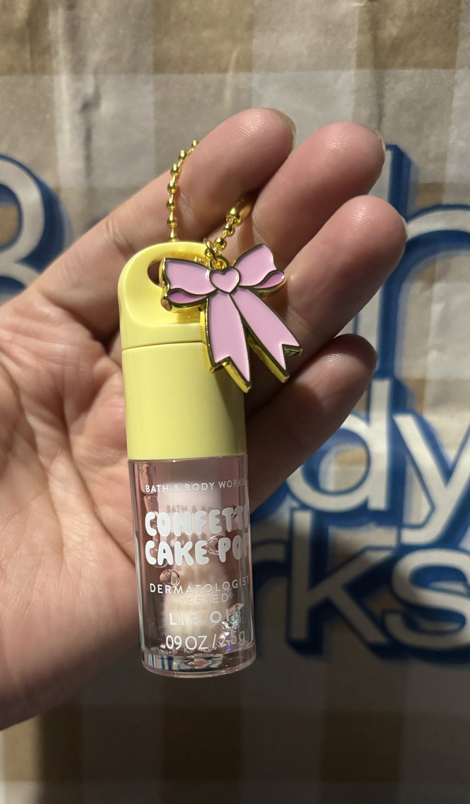 Lip Oil Confetti Cake Pop - Bath & Body Works