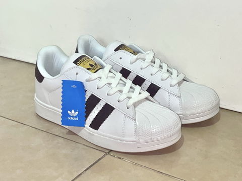 Tenis Adidas Superstar Nuevos con Etiqueta