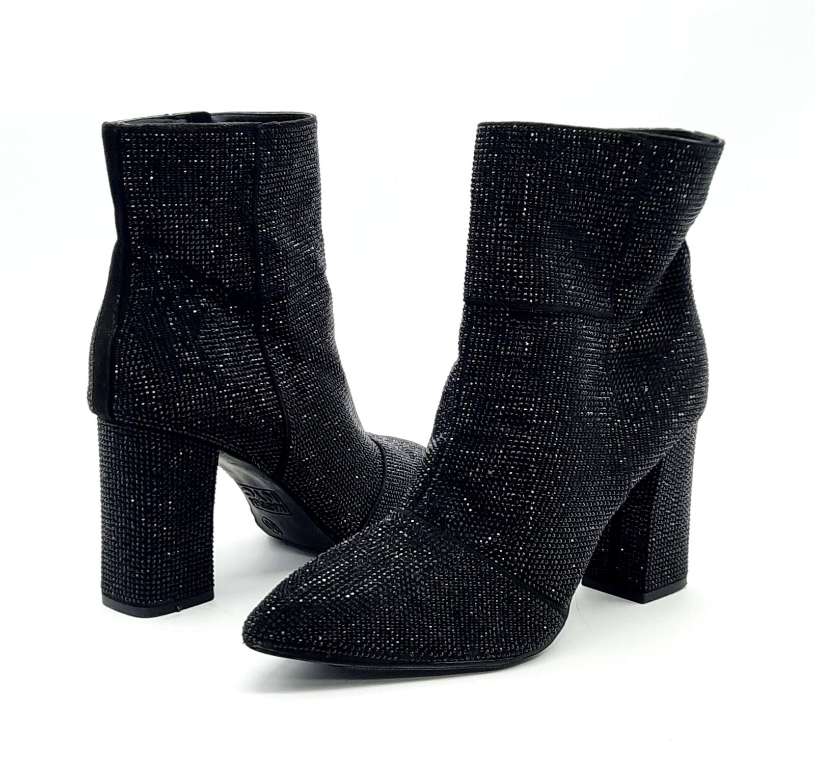 Botines Madden NYC con Micro-Pedrería Negra - Like New