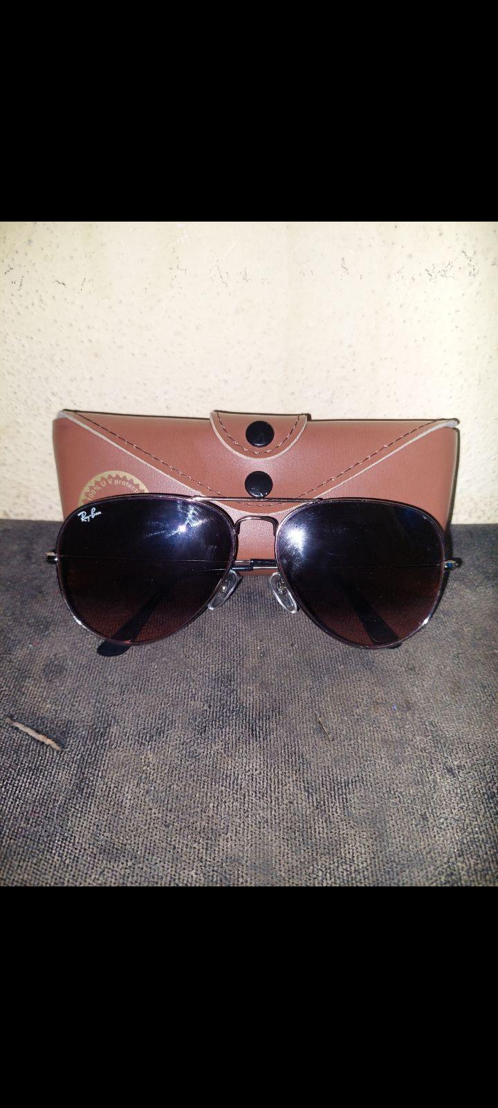 Gafas Ray-Ban originales en perfecto estado con funda y paño