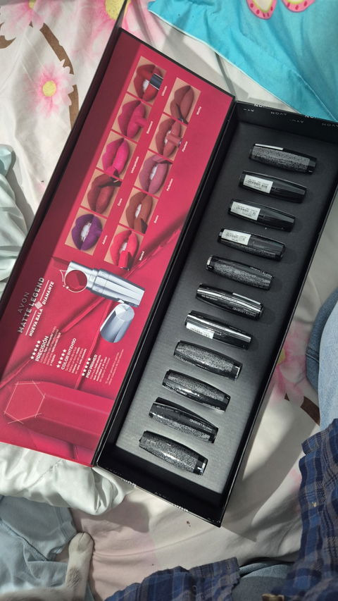 Set Avon Matte Legend