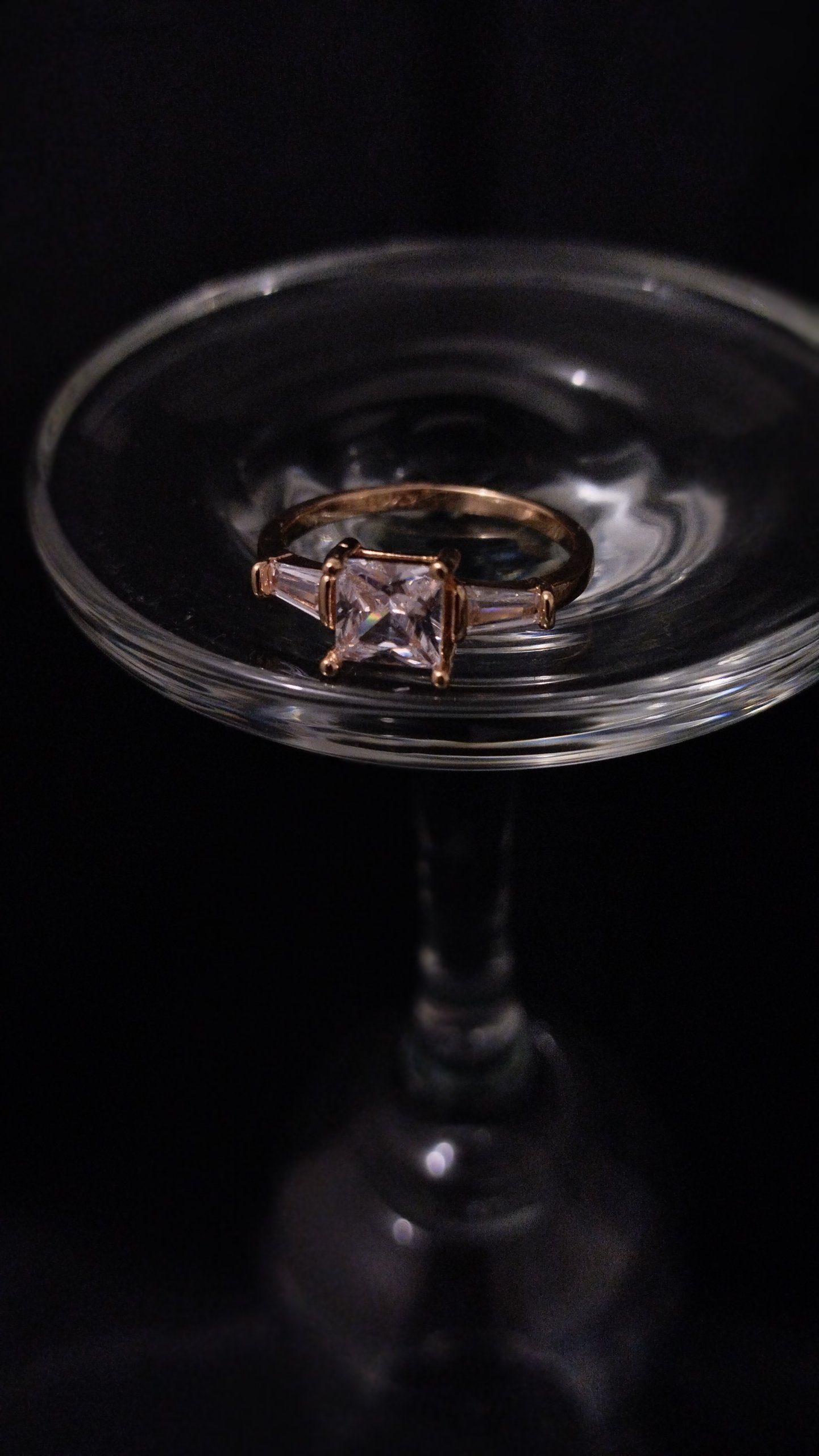 Anillo de Oro Laminado 22k con Diamante #8