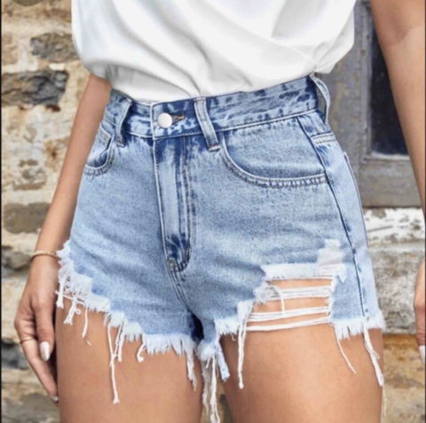 Short de Mezclilla Roto Pull&Bear - Talla 30 - Como Nuevo
